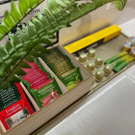 The Encino - Luxury Seaside Daire Larnaca