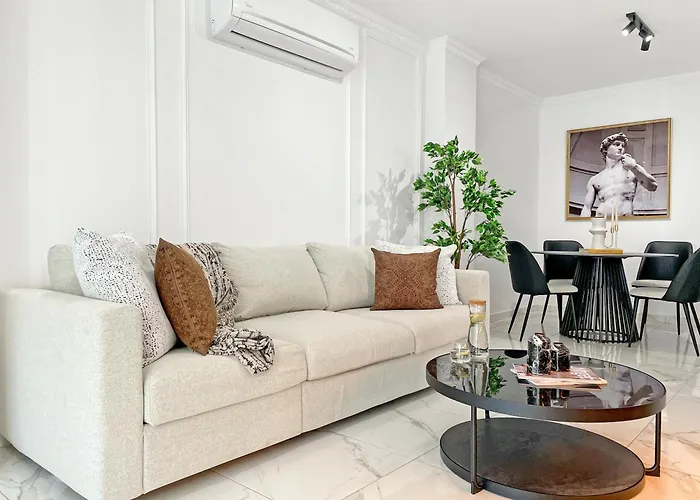 アパート The Encino - Luxury Seaside ラルナカ